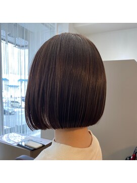 ジエクト ヴィシア(The Ect VIXIA) まとまるボブ　縮毛矯正　パーマおとし　髪質改善