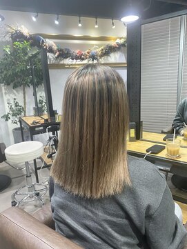 アルカナ 明治神宮前原宿(ARCANA) 切りっぱなしボブ エアリーロング 美髪ピンクブラウン