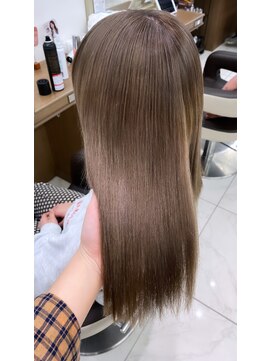 アッシュ 下北沢店(Ash) ミルクティーベージュ