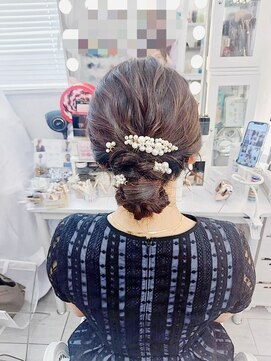 リムネ(RIMUNE) お洒落シニヨン