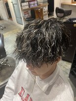 アルーシェ 錦糸町店(Alushe)&nbsp;ツイストスパイラルパーマ×ハイライト