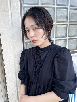 ロマーリ 岡山店(LOMARLIE) ショートレイヤー20代30代ウルフカット顔周りカット岡山ショート