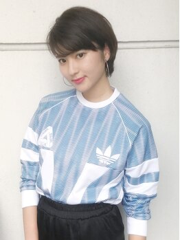 ジュリー(JURY)の写真/丁寧なカウンセリングで、お客様の髪質や骨格に合わせたカットをご提案。伸びても扱いやすいスタイルに♪