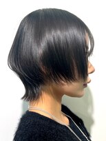 ルネラトーキョー(RUNERA TOKYO)&nbsp;ハンサムショートウルフカット顔まわりレイヤー艶髪
