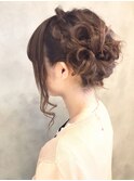 編み込みサイドアレンジ