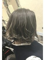 サムブリッジ(SOMEBRIDGE)&nbsp;★★★外国人風ハイライトカラー ボブ★★★【SOMEBRIDGE亀有】