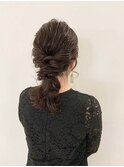 シンプルかわいいひとつ結びアレンジ