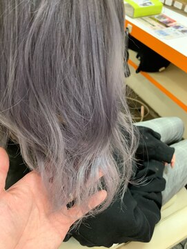 トリプルエイチ(HHH for hair) 20代30代大人かわいいホワイトラベンダー