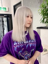 ロウル 渋谷(LOWRL)&nbsp;ホワイトカラー/シルキーベージュ/ダブルカラー/ケアブリーチ