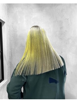 ヴァーディ オモテサンドウ(Vardy omotesando) イエロ ーデザイン