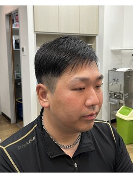 ヒキチ(Hikichi) アシンメトリー ベリーショート