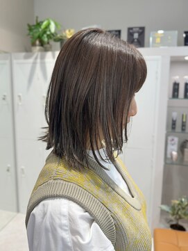 シュク 高円寺(SYUK) 加藤【高円寺】ミディアム/レイヤーカット/顔周りカット/外ハネ