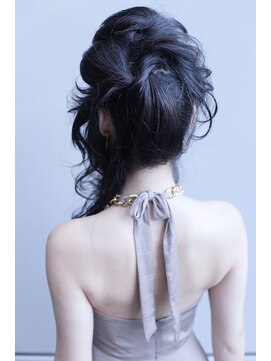 アルトリスト(Altruist Aging×HAIR&SPA) ☆オリーブグレーココアベージュ小顔クラゲヘアー/黒髪/髪質改善