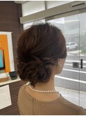 大人可愛いアップスタイル