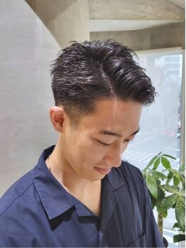 ラディアンスアンドコー(LADIANCE&Co.)の写真/出来る男は髪型から！清潔感のある爽やかな印象を与えるスタイルでON/OFFどちらもキマり好印象間違いなし♪