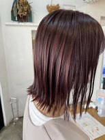 アオゾラヘアーヒカリノモリ(AOZORAHAIR hikarinomori) ピンクブラウン×外ハネボブ