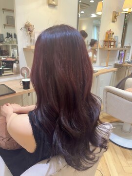 ルアナ ヘア アンド トリートメント(Luana) 黄色味OFF！！大人ツヤ感ワインレッド♪♪