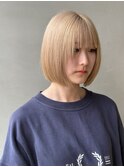 切りっぱなしボブ×ハイトーンミルクティー
