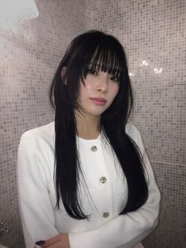 ラパンセヴェール(LA PENSEE VERT) 顔周りレイヤーカット