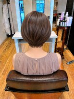 ミリール (Mireel) 大人美人の丸みショートボブ