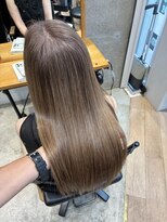アルトル 池袋2nd(altru)&nbsp;◇大人40代50代60代ショートボブ丸みショート白髪ぼかし
