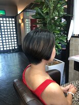 ナトゥーラ 岐阜(Natura) バツッとショートボブ