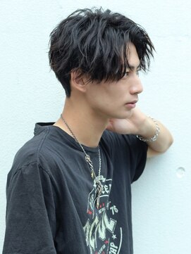 リップス 表参道店(LIPPS) 前下がりセンターパート