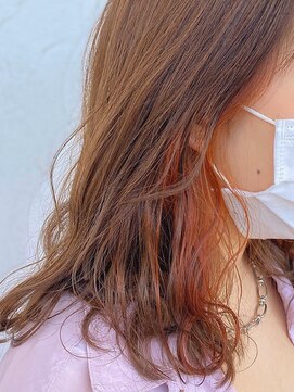 ヘアデザイン マノス(hair design mano's) イヤリングカラー/ビビットカラー/暖色系カラー/大人フェミニン