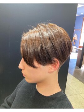 バーバーファースト(BARBER FIRST) センターパート×前下がりマッシュ