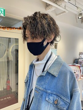 テトラ バイ ネオリーブ 横浜西口店(tetra by neolive) 横浜★シルエットでキマるハードツイストスパイラル