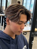 エルマーク 枚方(L-MARK)&nbsp;センターパートニュアンスパーマ韓国カルマパーマコンマヘア