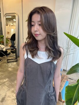 ネス(ness) ハイライト/バレイヤージュ/イルミナカラー/ブリーチ/韓国