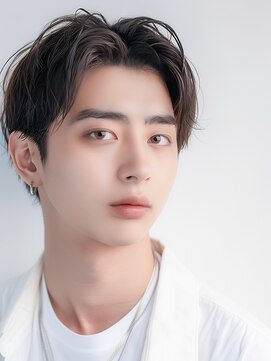 ヴィチーノプラスエヌ(VICINO+n) 20代30代40代　清潔感センターパート黒髪セクシー＃13