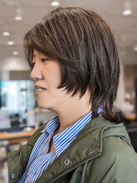 ケーオーエスビューティー(K O S beauty) 大人なウルフレイヤー！