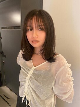 ニード(need) 透明感ベージュレイヤー