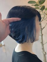 ルーチェ(Lu-che)&nbsp;ナチュラルボブ×インナーカラーブルー