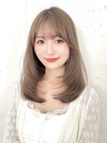 ファナ(fha-na)&nbsp;大人女子に大人気！フェイスレイヤー