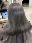 頭皮から整える極艶ヘッドスパ