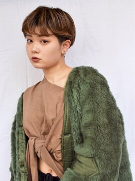 クリアー オブ ヘアー 藤が丘店(clear OF HAIR) ハイトーンベリーショート