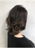 ミルキーグレージュ×グラデーション