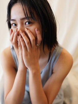 ヌース(NOUS) 【NOUS】切りっぱなしボブ/束感/黒髪ボブ/大人ショート/外ハネ