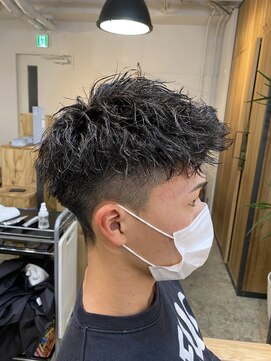 エルオム(EL.HOMME) ツイストスパイラルパーマ