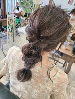 リム バイ ディーアンドティー(Lim by D&T) 【D&T hair 大手町店】結婚式アレンジ　ゆるふわポニーテール◎