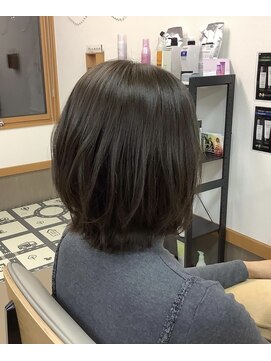 リー(Lea) ミディアムウルフ