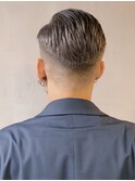 スキンフェードダブルカラーシルバー　ｙ