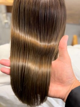 ライツ オオサカ(Litze osaka)の写真/話題の《リンゴ幹細胞培養液》取扱い！深部まで成分を浸透させ乾燥やダメージ、手触りをケアし髪質改善◎