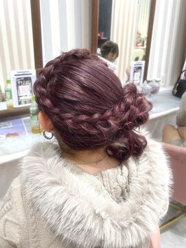 ゴート アミティ(G.O.A.T AMITY) ガーリースタイル/心斎橋/ヘアメ/セットサロン