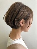 オルバイマグ(oru by mag) 20代30代40代小顔ひし形前下がりショートボブ