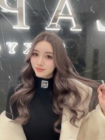 ラピス 渋谷本店(Lapis) グレージュカラー/レイヤーカット/ハイトーン/髪質改善