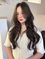 リト(riTo)&nbsp;20代30代暗めカラー韓国レイヤーロングハッシュカット